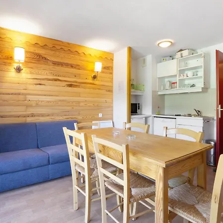 A1 308 Au Pied Des Pistes